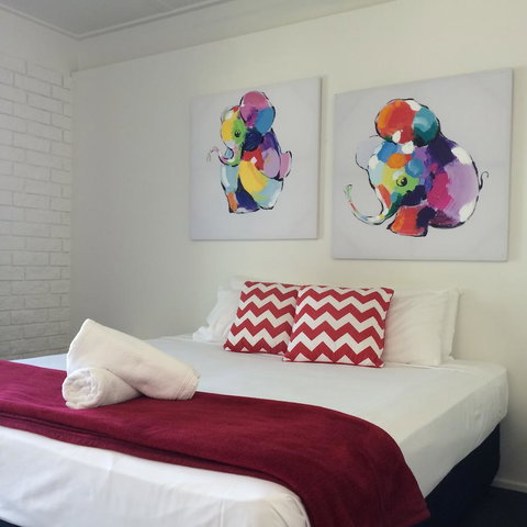 Arcadia Village Motel - Accommodation Mermaid Beach 1