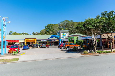 LISTEN TO THE SURF From Rickman Pde, Woorim - Accommodation Mermaid Beach 12