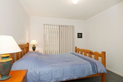 LISTEN TO THE SURF From Rickman Pde, Woorim - Accommodation Mermaid Beach 6