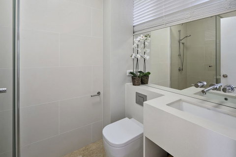 23 At The Islander - Accommodation Mermaid Beach 10