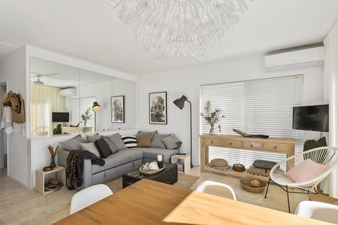 23 At The Islander - Accommodation Mermaid Beach 3