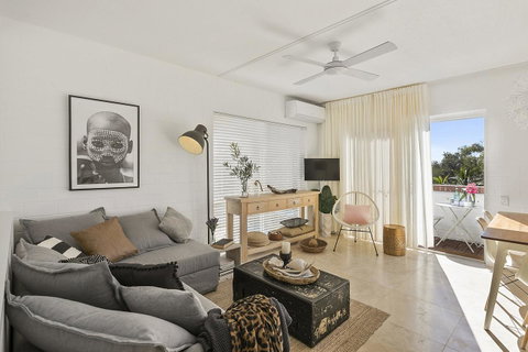 23 At The Islander - Accommodation Mermaid Beach 0