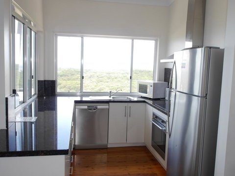 Blue Water Views 1 - Accommodation Mermaid Beach 4