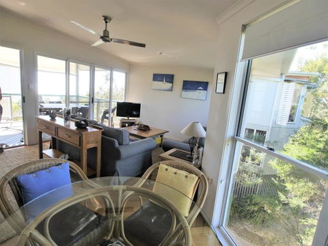 Keep 2 - Accommodation Mermaid Beach 11