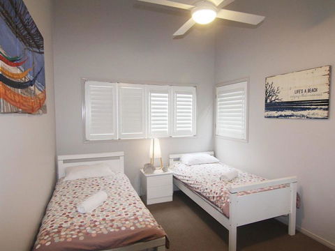 Beachside By Discover Stradbroke - Accommodation Mermaid Beach 3