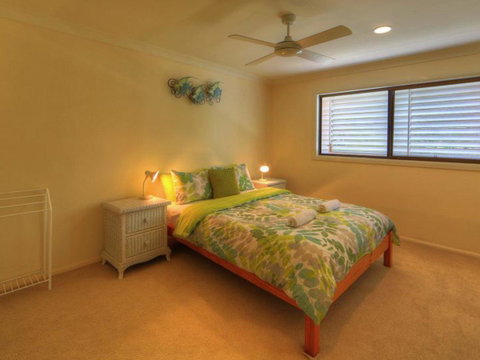 Belle Vue Beach House By Discover Stradbroke - Accommodation Mermaid Beach 10