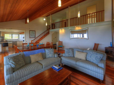 Belle Vue Beach House By Discover Stradbroke - Accommodation Mermaid Beach 3