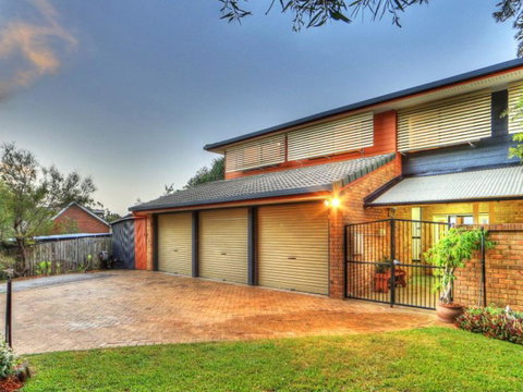 Belle Vue Beach House By Discover Stradbroke - Accommodation Mermaid Beach 11