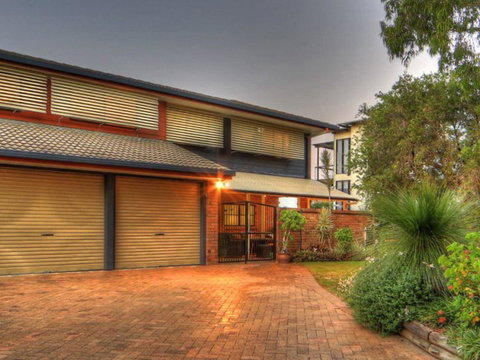 Belle Vue Beach House By Discover Stradbroke - Accommodation Mermaid Beach 12