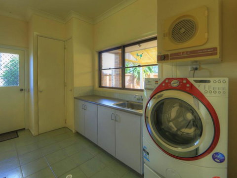 Belle Vue Beach House By Discover Stradbroke - Accommodation Mermaid Beach 20