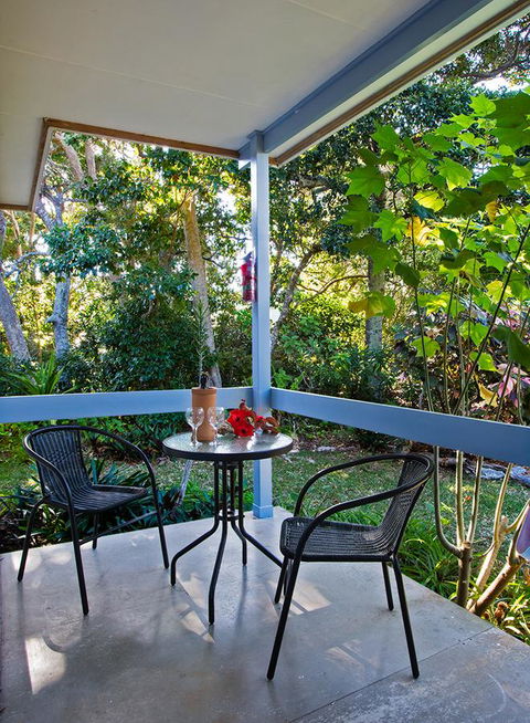 The Broken Banyan - Accommodation Mermaid Beach 12
