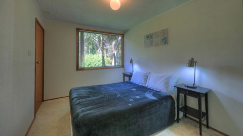 The Broken Banyan - Accommodation Mermaid Beach 1