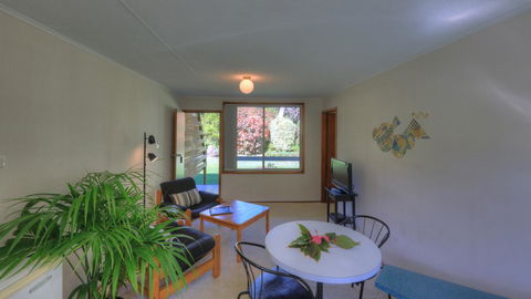The Broken Banyan - Accommodation Mermaid Beach 8