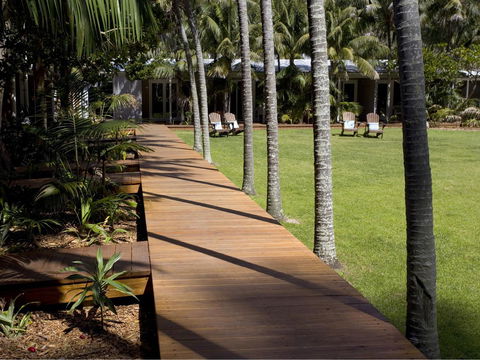Pinetrees Lodge - Accommodation Mermaid Beach 20