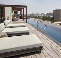 1 Bdrm Apt With Balcony Pool Parking  Gym - Accommodation Mermaid Beach