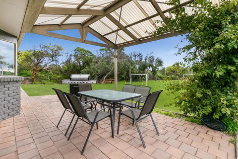 1 Oak - Rye Back Beach Accommodation - Accommodation Mermaid Beach 2