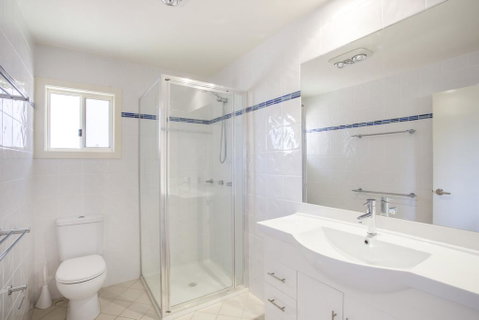11 Riley St - Stylishly Modern - Accommodation Mermaid Beach 2
