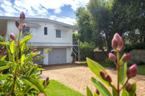 11 Riley St - Stylishly Modern - Accommodation Mermaid Beach 0