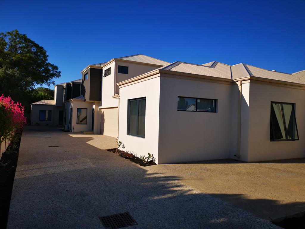 Mirrabooka WA Accommodation Mermaid Beach