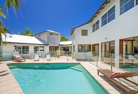 15 Cooran Court, Noosa Sound - Accommodation Mermaid Beach 2