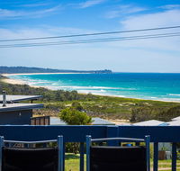 17 Dulling Street - Beach House - Accommodation Mermaid Beach