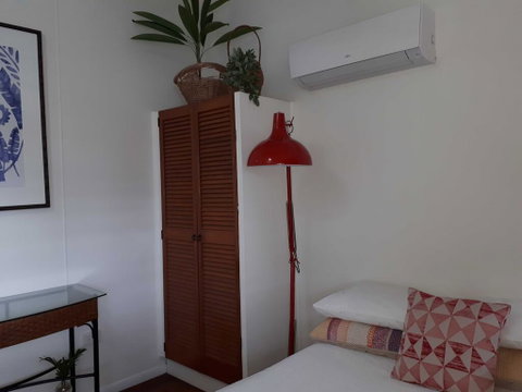 19 Grimshaw - Accommodation Mermaid Beach 3