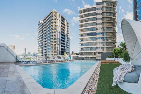 2 Bed Brisbane Resort Apartment - Accommodation Mermaid Beach 0