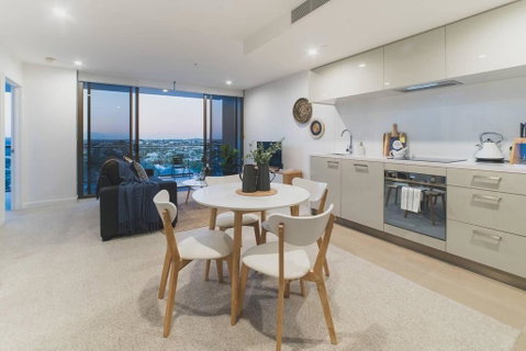 2 Bed Brisbane Resort Apartment - Accommodation Mermaid Beach 2