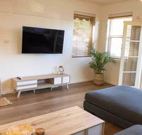 2 Bedroom SHORT walk to CBDBEACH and DARBY ST - Accommodation Mermaid Beach