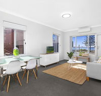 2 South Pacific - Accommodation Mermaid Beach