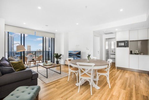 2-Bed Beach Apartment With Pool, Parking And Balcony - Accommodation Mermaid Beach 0