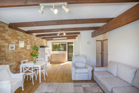 2/81 Clyde St - Villa De Golf At Mollymook - Accommodation Mermaid Beach 0