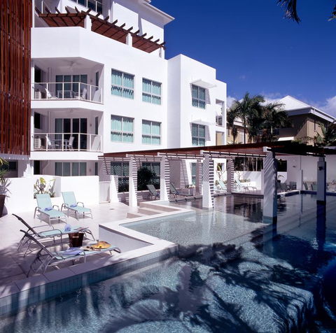 201 Lake Street - Accommodation Mermaid Beach 1