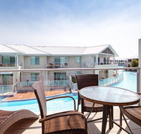 245 'Pacific Blue' 265 Sandy Point Rd - air conditioned unit with resort facilities and linen supplied - Accommodation Mermaid Beach