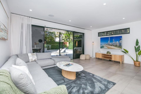 Bliss On The Island - Indulgence At It\'s Best! - Accommodation Mermaid Beach 2