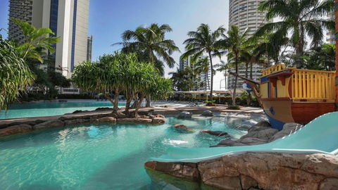 Crown Towers Superior 3 Bedroom Apartment - CoastHM - Accommodation Mermaid Beach 0