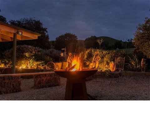 Daisy Hill Lodge - Accommodation Mermaid Beach 3