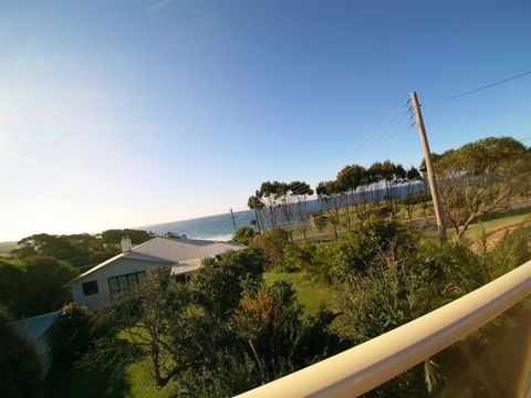 3 Bay Lane - Accommodation Mermaid Beach 1