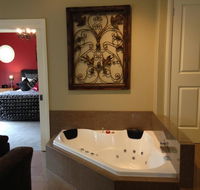 3 Kings Bed and Breakfast - Accommodation Mermaid Beach