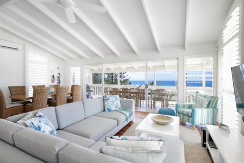 32 Park Crescent - Accommodation Mermaid Beach 2
