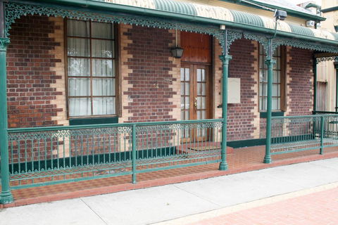 34 On Emily - Accommodation Mermaid Beach 0