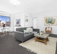 4 South Pacific 2 Bedrooms - Accommodation Mermaid Beach