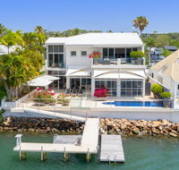 42 Noosa Parade - Accommodation Mermaid Beach
