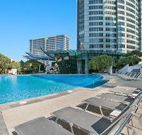 4701 at 9 Hamilton Ave by GCHS - Accommodation Mermaid Beach