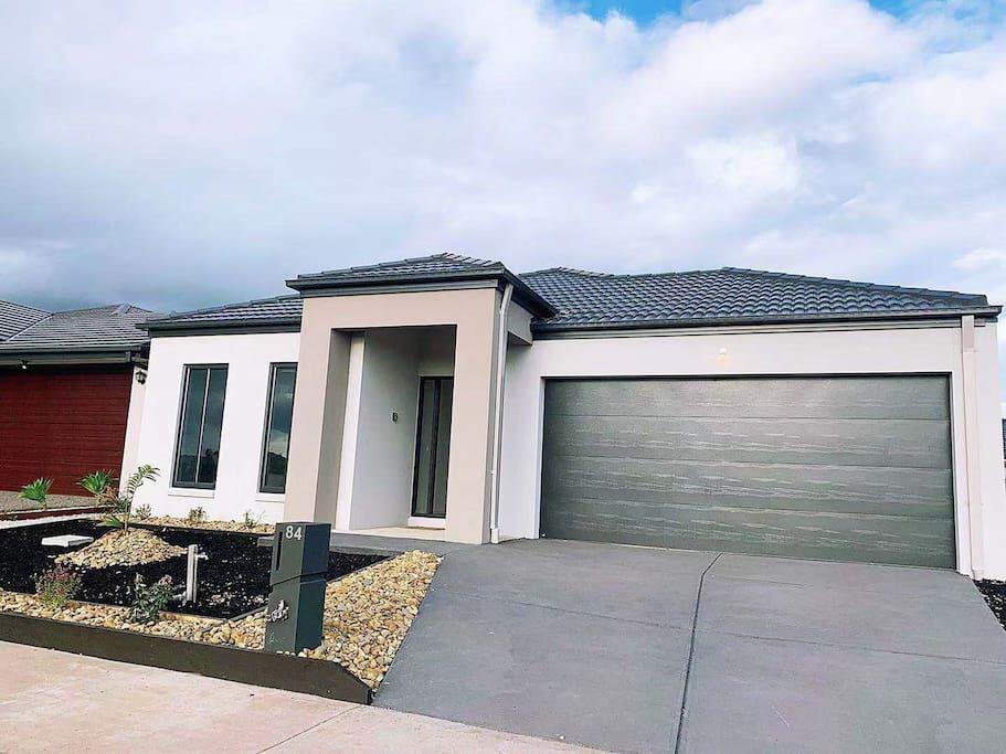 Tarneit VIC Accommodation Mermaid Beach