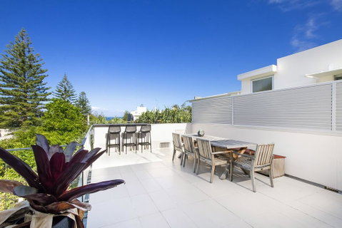 5 Bryan Street - Accommodation Mermaid Beach 3