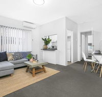5 South Pacific 2 Bedrooms - Accommodation Mermaid Beach
