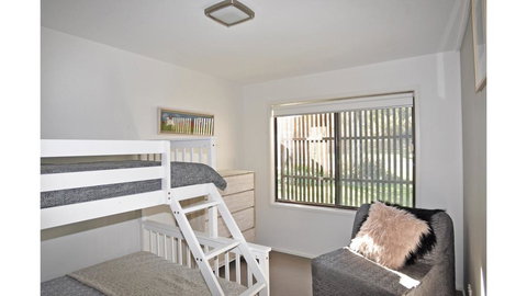 52 ON BAYVIEW - PET FRIENDLY (OUTSIDE ONLY) - Accommodation Mermaid Beach 3