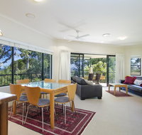 6 Avenal - Accommodation Mermaid Beach