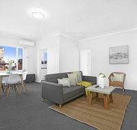 9 South Pacific 2 Bedrooms - Accommodation Mermaid Beach